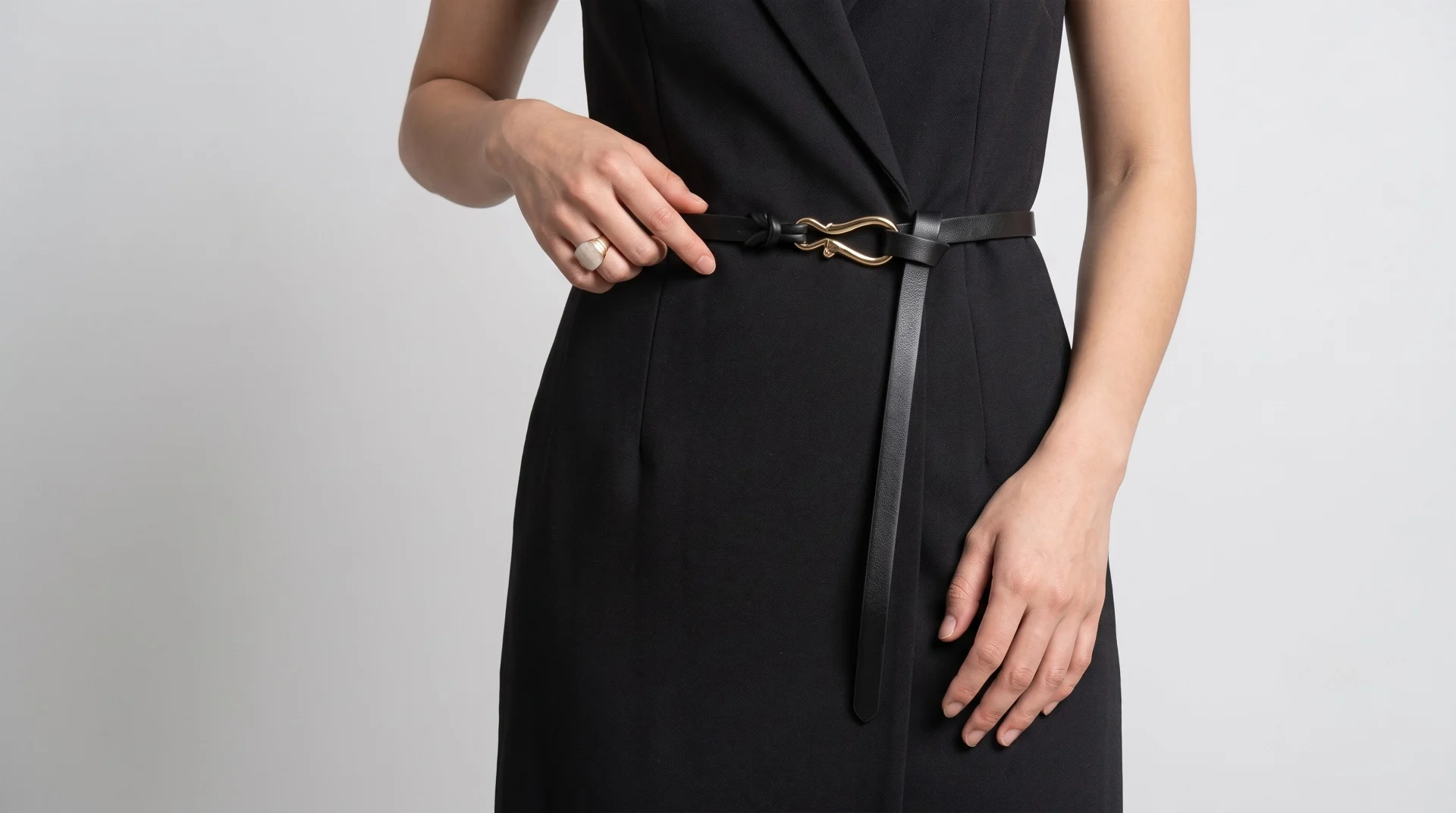 Signature Waist Belt product